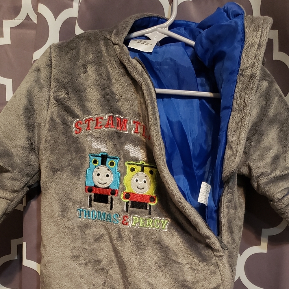 Baby Snow or Outdoor heavy bodysuit. Thomas the Train. Size 0-3m. Gently used.